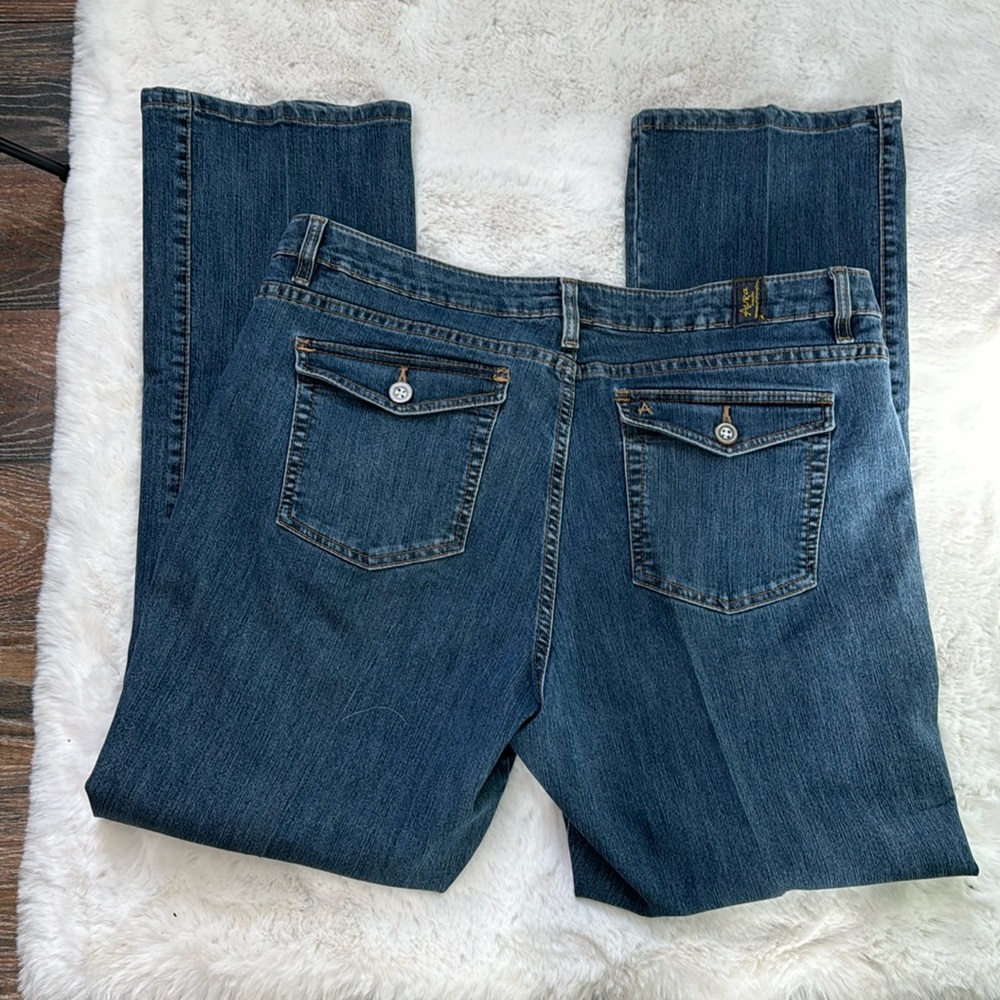 Aurora by wrangler, jeans, size 18
